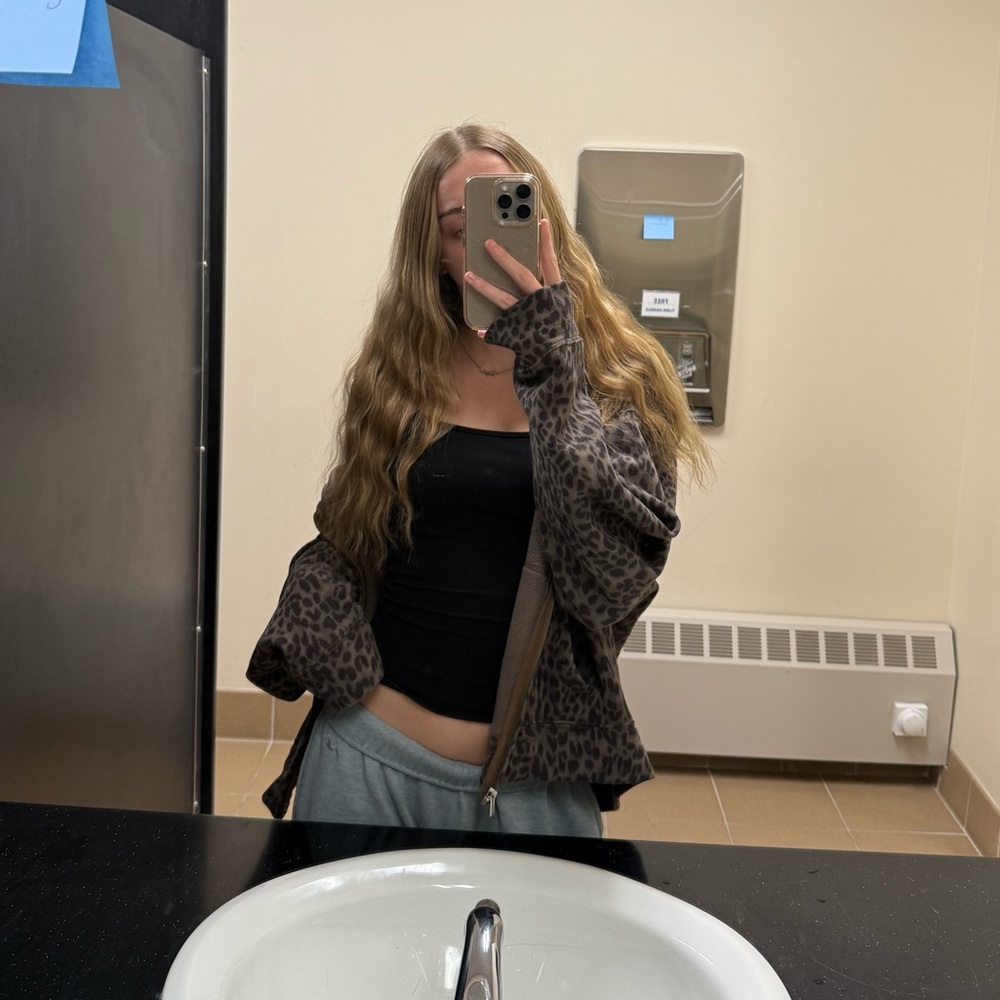 Meet your Posher, Kayla